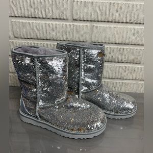 UGG SEQUIN SPARKLE Classic Boot NEW!